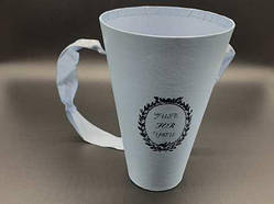 Коробка картонна для квітів з ручкою подарункова Колір блакитний. 20х13см / Коробка картонна для квітів з ручкою подарункова Колір