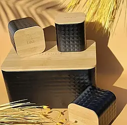 Хлібниця в наборі з 3 баночками для спецій Edenberg EB-161 Хлібниця дерев'яна з відкидною кришкою