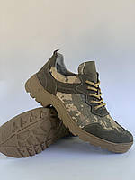 Чоловічі тактичні кросівки під форму для ЗСу камуфляжні піксель олива натуральний нубук прошиті