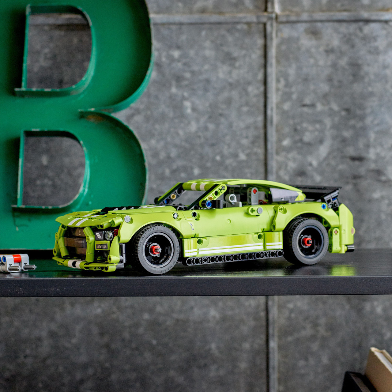 Купить Авто конструктор LEGO 42138 Technic Ford Mustang Shelby GT500 ...