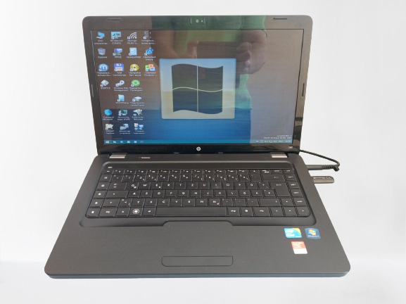 Ноутбук HP G62-b10SG 15.6"/i3-350m /4 Gb DDR3/ AMD Mobility Radeon HD 5470/WEB Camera