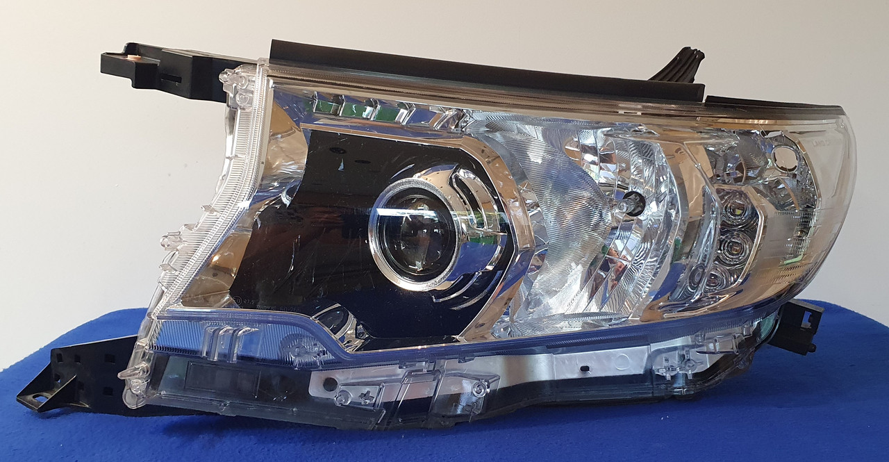 Послуга встановлення Bi — LED лінз у фари Land Cruiser Prado 150, фото 1