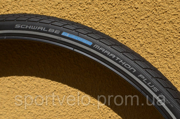 Schwalbe marathon plus sales 700 x 25