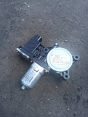 Моторчик склопідіймача переднього лівого Kia Carnival 2006-2014г.в. 6pin 824504D010