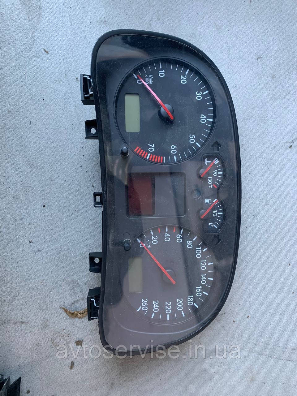 Приладна панель Volkswagen Golf IV, фото 1