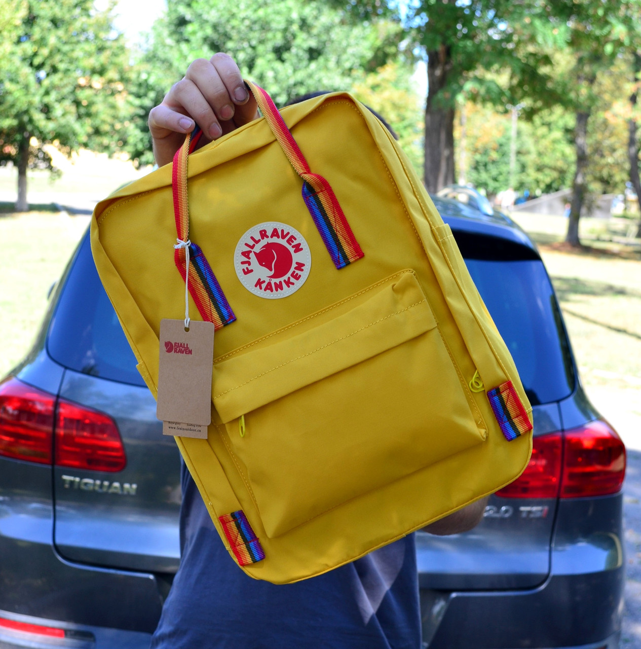 Рюкзаки шкільні Fjallraven Kanken Classic Rainbow 16 л. Канкен жовтий із райдужними ручками., фото 1