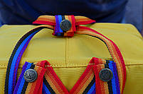 Рюкзаки шкільні Fjallraven Kanken Classic Rainbow 16 л. Канкен жовтий із райдужними ручками., фото 4