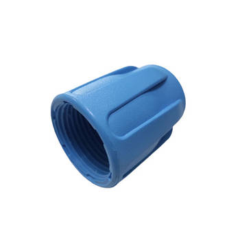 Затискач пластмасовий для основ. 1022536