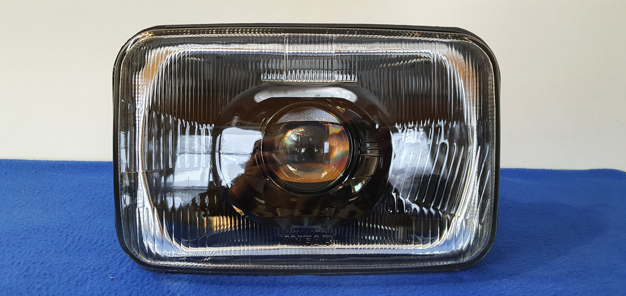 Встановлення BI — LED лінз у фари Volvo FH12