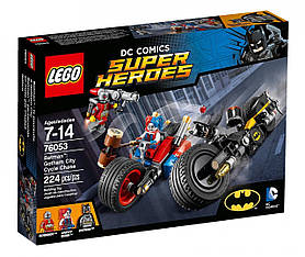 Конструктор LEGO DC Super Heroes Погоня в Готем-сіті 224 деталі (76053)