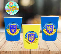 Декор і атрибутика в патріотичному стилі "Україна"