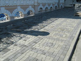 Укладання тротуарної плитки в Одесі. Відмінні ціни, висока якість!