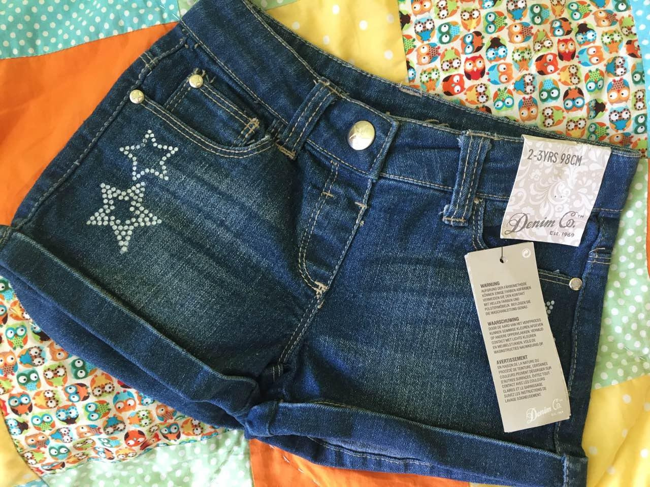 Дитячі джинсові шорти Primark для дівчинки. Розміри від 2-х до 6-ти років.