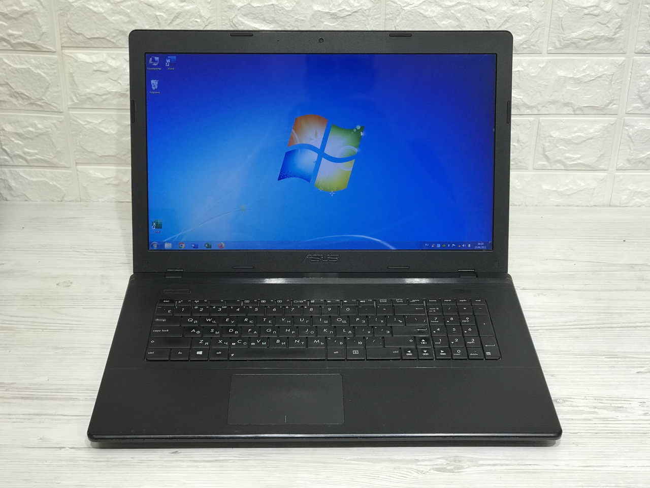 Ноутбук Asus X75VBP 17.3 Intel i3-3120M 8 RAM 1000 HDD NVIDIA GT 740M 2 ГБ, фото 1