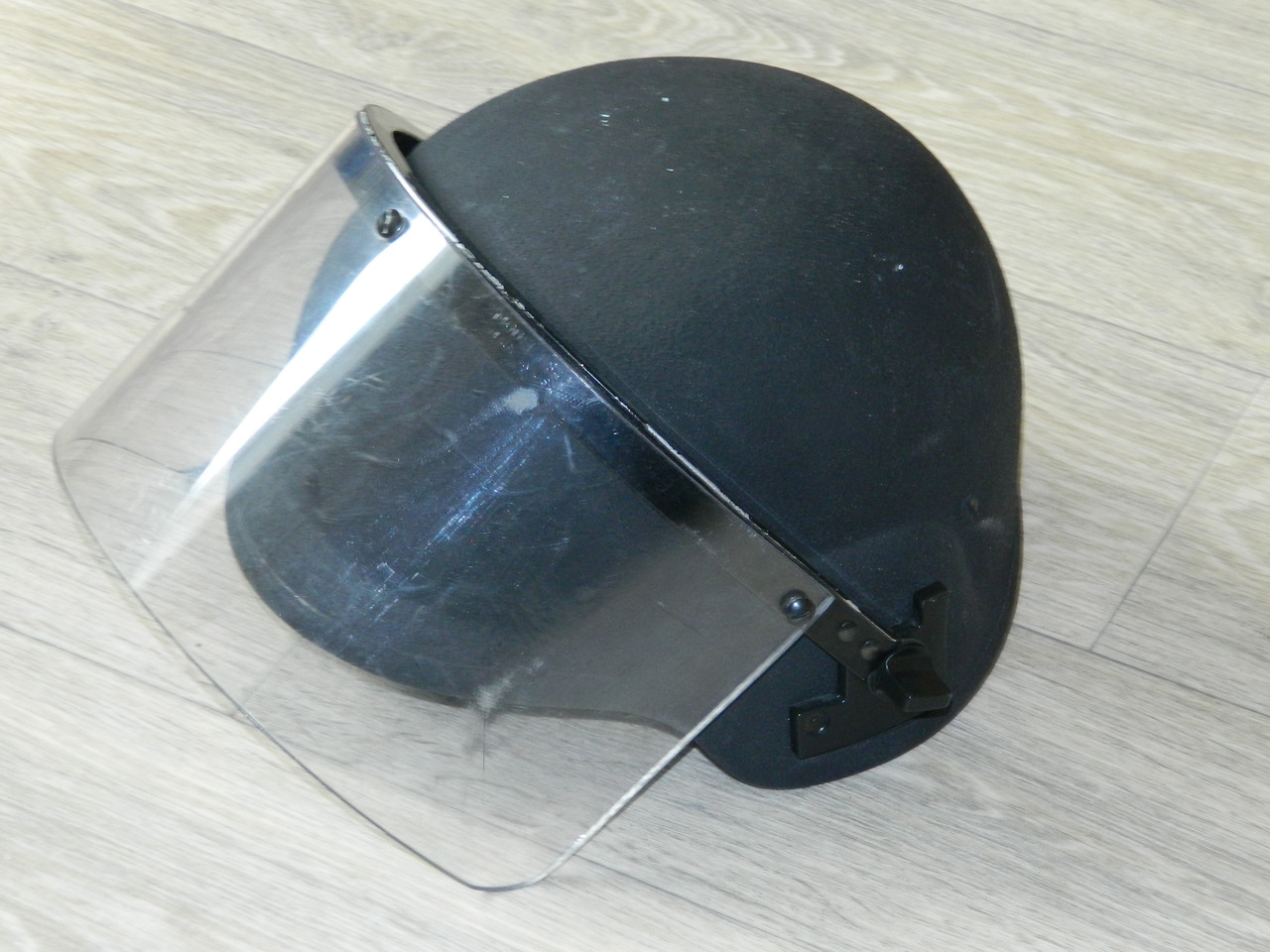 Шолом балістичний Gentex Law Enforcment Helmet з балістичним забратим