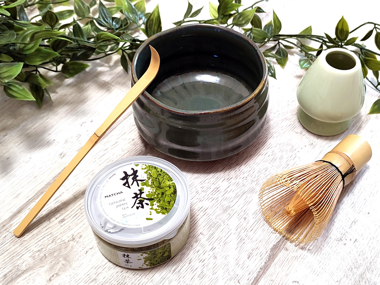 Чай Матча + віночок, чаша та мірна ложка. Преміумкомплект для приготування японського чаю Маття