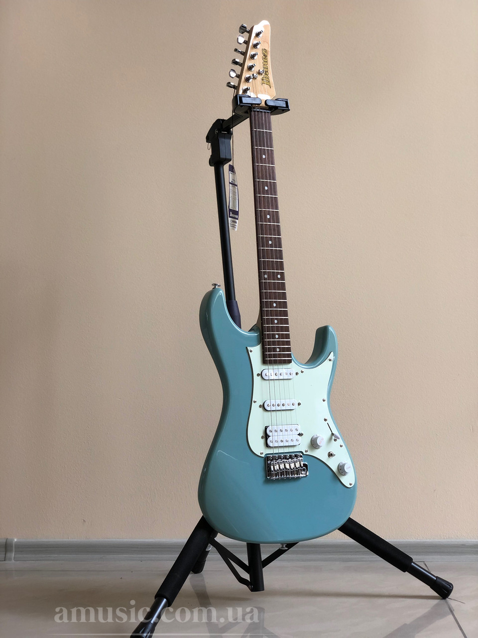 Електрогітара IBANEZ AZES40-PRB