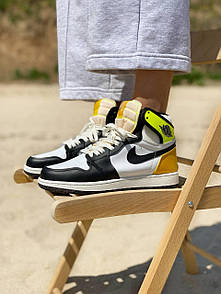 Кросівки жіночі чорно-білі Nike Air Jordan 1 High OG "Volt Gold" (05899) 38