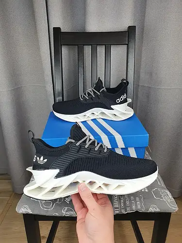 Кроссовки на лето Adidas черно-белые мужские. Кроссы черные с белым ...