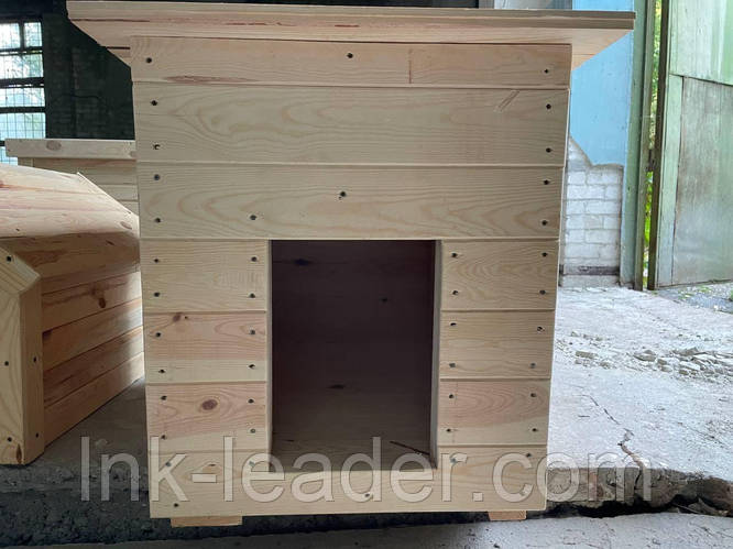 Деревянная будка с навесом для собаки LNK "Бронкс", для больших пород ...