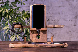 Підставка-органайзер з дерева для гаджетів / телефону / годинника з натурального дерева на подарунок «Трон»