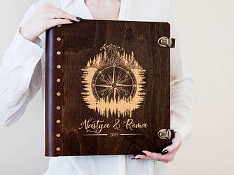 Подарунковий альбом для фотографій на весілля з картонними листами «Компас» | 30 стор, 34 х 34 см | WPA-0014