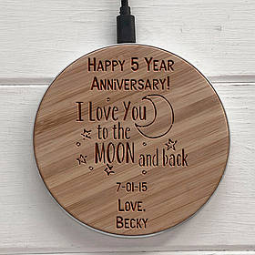 Дерев'яна бездротова зарядка Fast Charger для телефону з гравіюванням Love Moon "SkinWood" GrawFC-031
