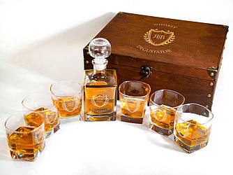 Ексклюзивний комплект з графина та келихів для віскі на з гравіюванням ініціалів на замовлення DS-0026
