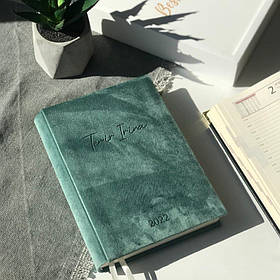 Органайзер-щоденник блокнот із гравіюванням імені "Diary 2024" А5, Зелений