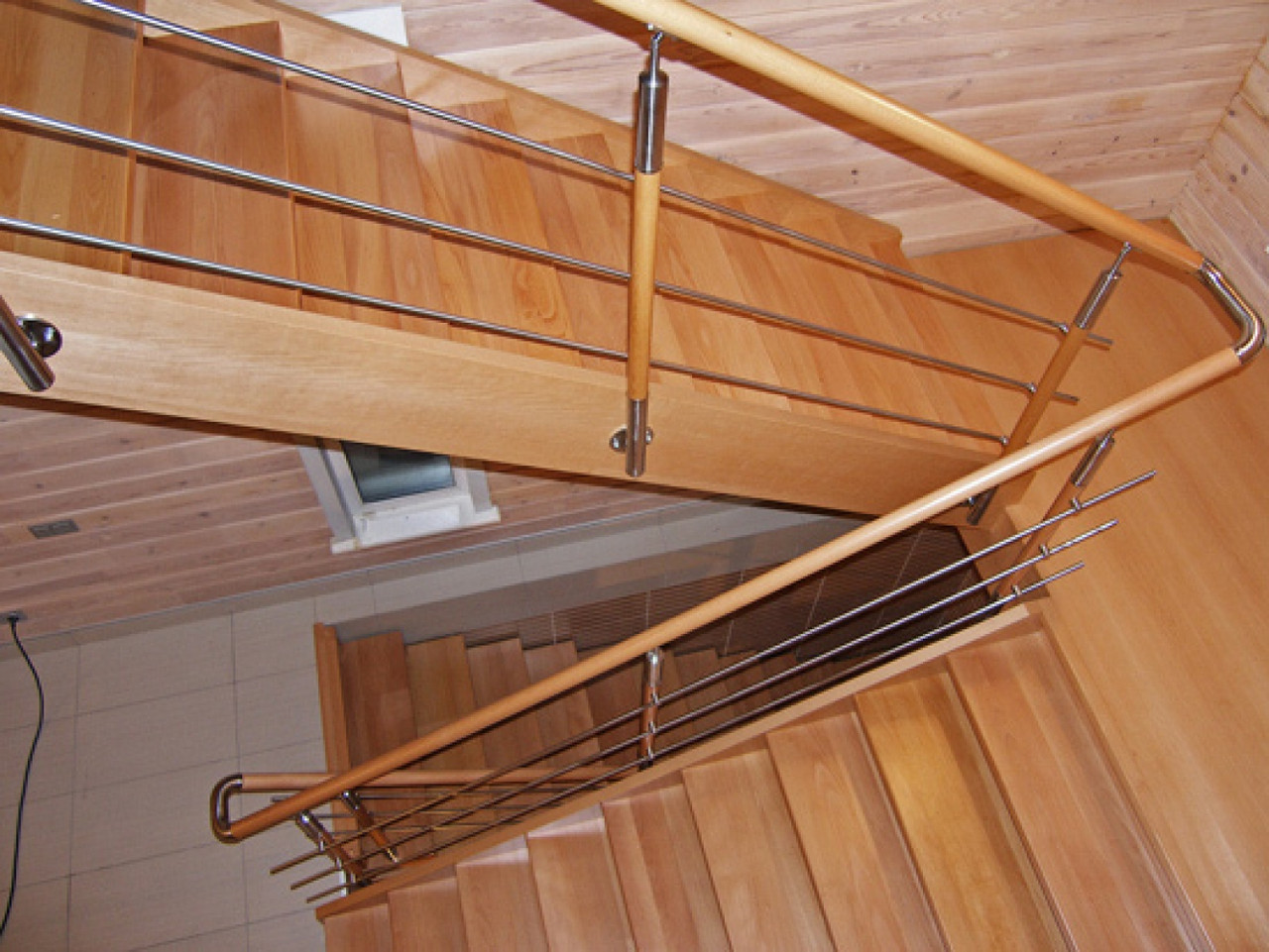 Виробництво неіржавких перил