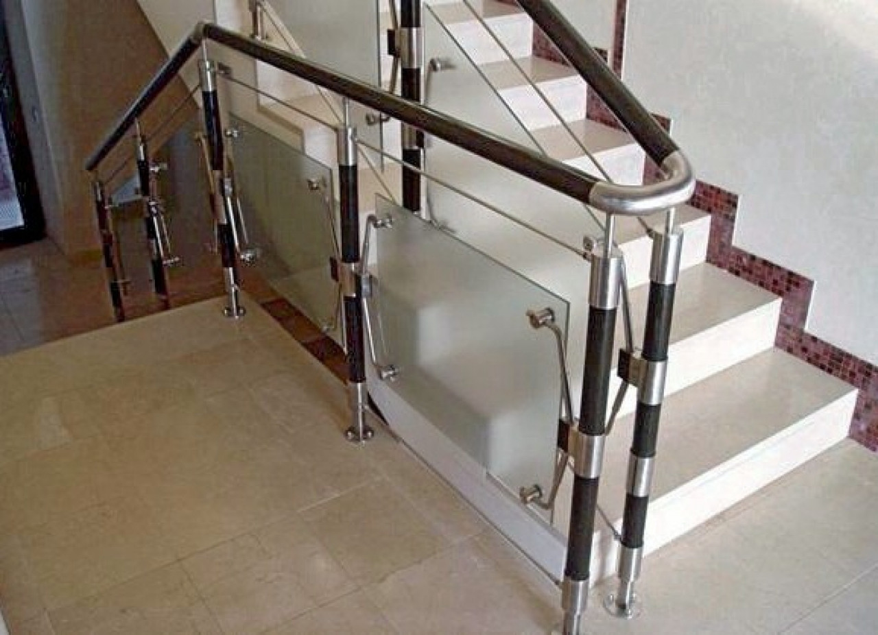 Поручні для сходів із неіржавкої сталі ціна