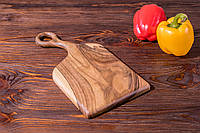 Деревянная кухонная ореховая доска «Изгиб» с гравировкой