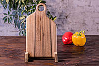 Доска кухонная деревянная ореховая «Скос» с гравировкой M, Индивидуальная гравировка