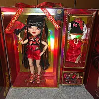 Коллекционная кукла Rainbow High Lily Cheng 2022 Year of The Рейнбоу Хай Лили Ченг оригинал 578536