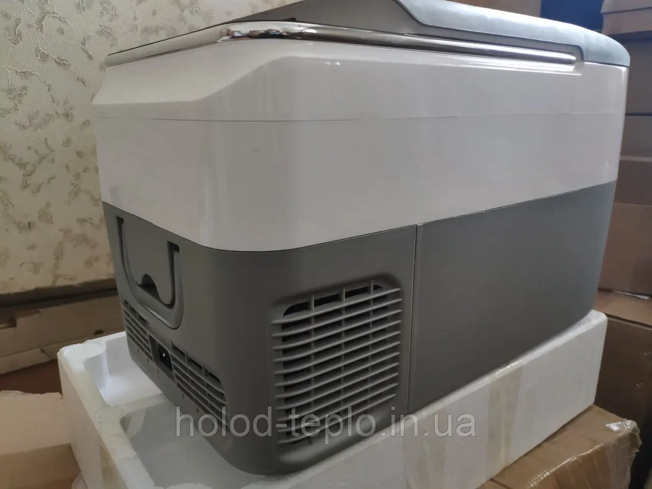 Авто холодильник 12v/24v 220v