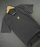 Сіра повсякденна футболка з тризубом, Чоловічі футболки для повсякденного носіння з гербом, фото 2