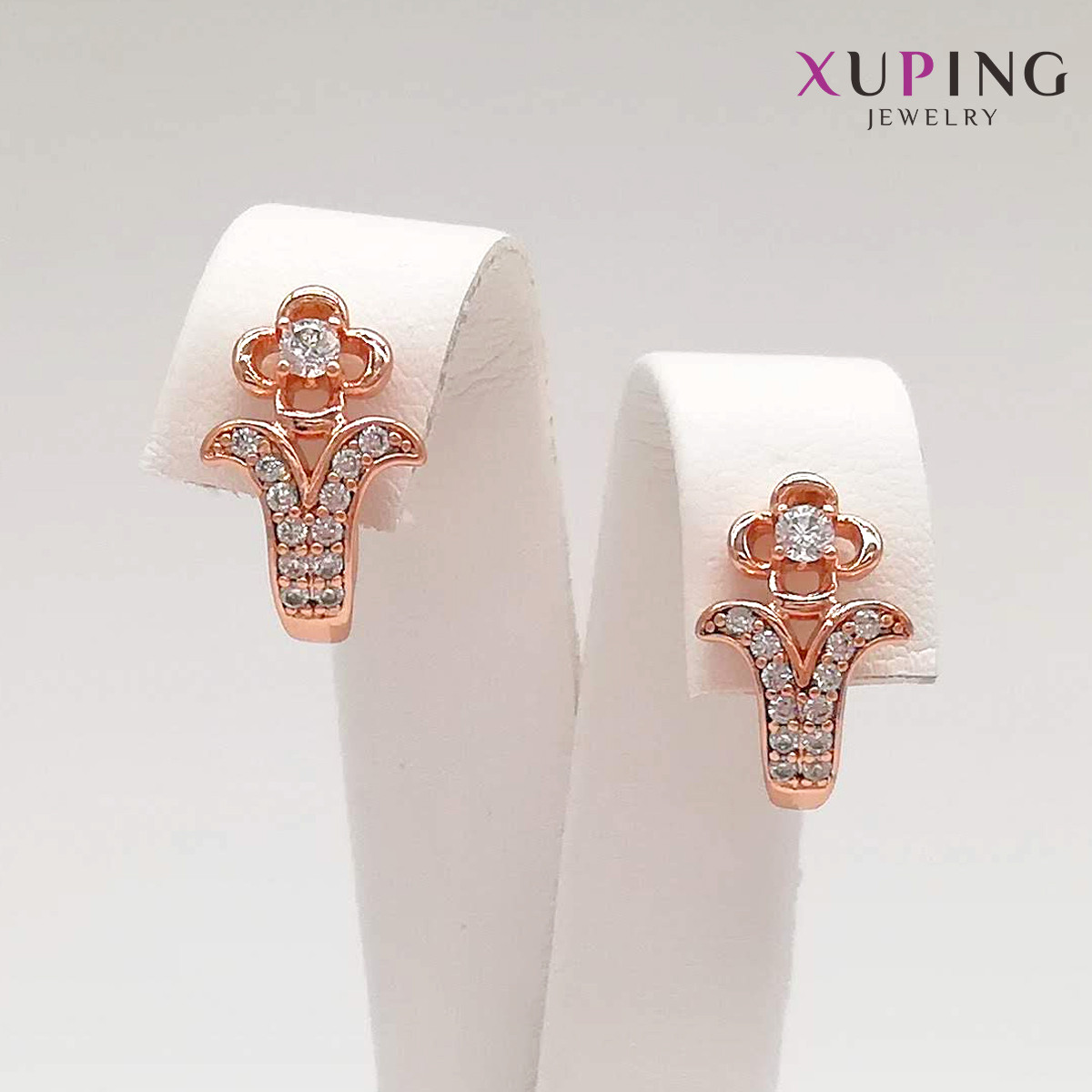 Сережки Xuping, розмір 14x9 мм, білі фіаніти (куб. цирконій), вага 2 г, позолота PO, ХР00780 (1)