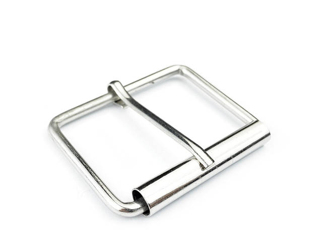 Купить Пряжка собачья металлическая 40*30*3мм цвет никель, цена 7.20 ...