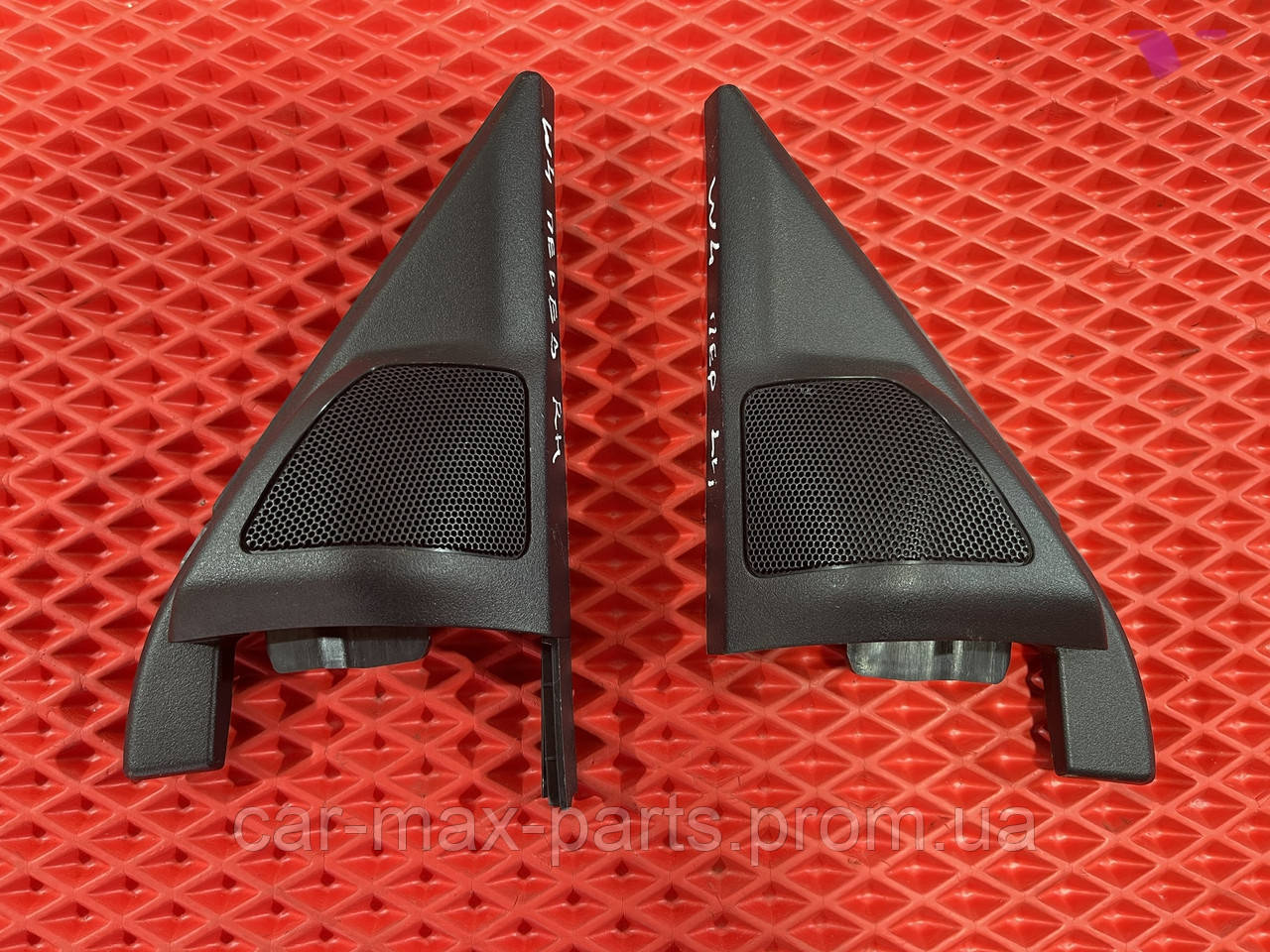 Накладка дзеркала Пискавки дверей Mitsubishi Pajero Wagon 4 2006-2021 7221A414 7221A415, фото 1