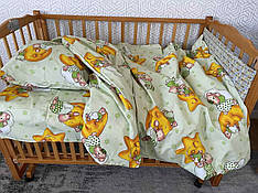 Дитячий комплект постільної білизни в ліжечко "Ведмедик на салатовому"