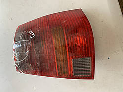 Стоп задній правий Volkswagen Golf IV