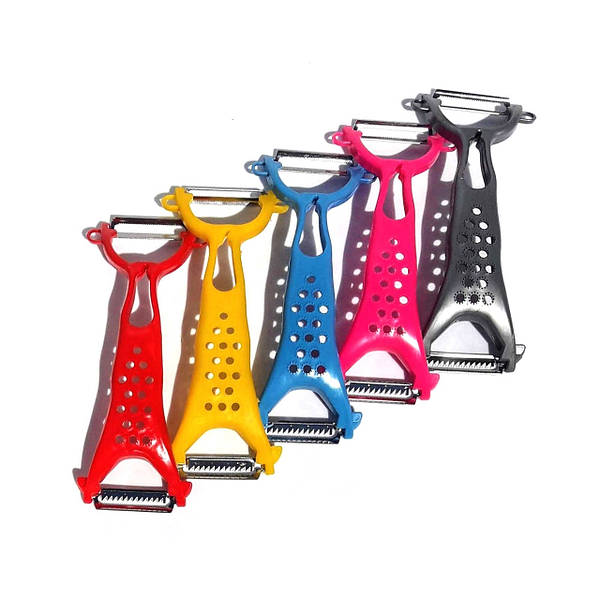 Овочечистка для легкого очищення овочів