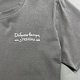 Стильна футболка чоловіча з принтом, Повсякденна патріотична футболка з українською символікою сіра, фото 3