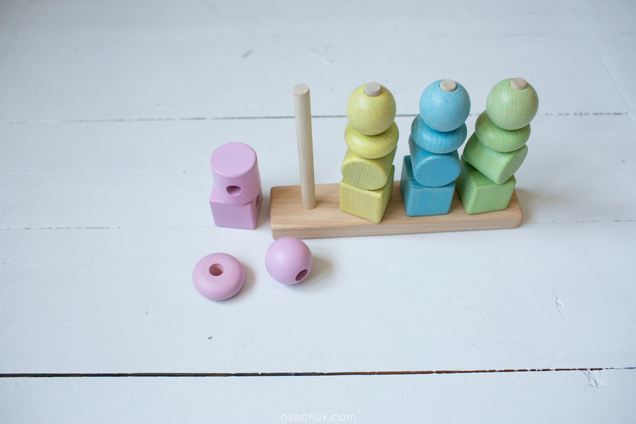 Деревянная игрушка сортер развивающий с разными фигурами для малышей экопродукт 23х18 см - фото 2 - id-p1634126883
