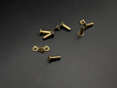 Кріплення і заклепка. Колір "стара латунь". 16х5мм