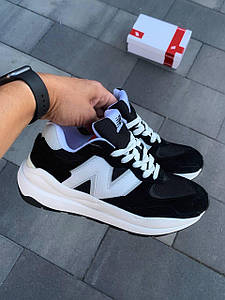 Чоловічі Кросівки New Balance 57/40 Black White 44