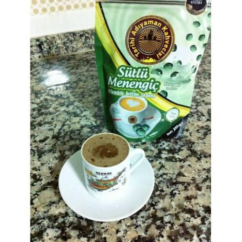 Курсанттар жалаңаш көңіл көтеруде