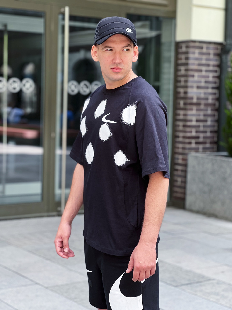 OFF-WHITE/Nike Spray Dot "Black" | www.portonews.com