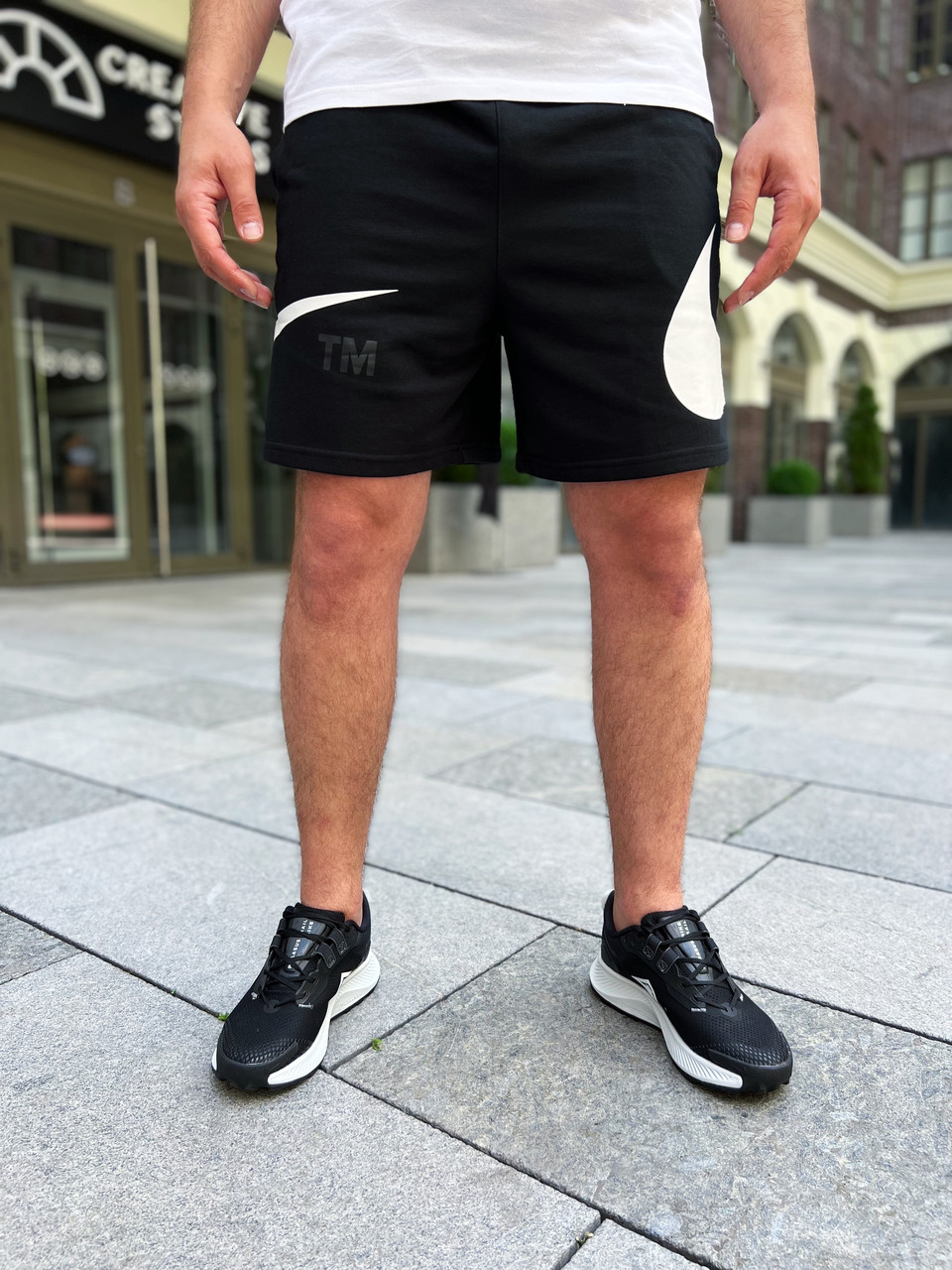 Шорти чоловічі Nike Sportswear Swoosh French Terry / DD5998-010 (Розміри:M,L,XL,2XL)