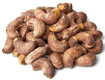 Кеш'ю в шкірці смажений солоний